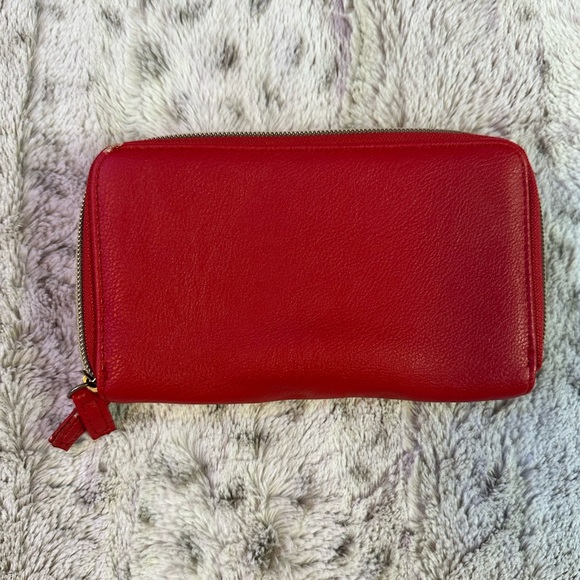 Red Wallet - Picture 2 of 7